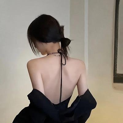 度假营的自白