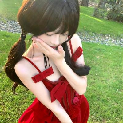 赤裸羔羊